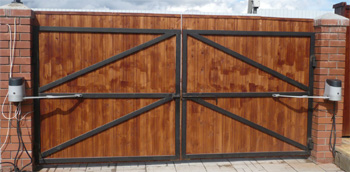 приводы NICE HOPP/OKIT на распашных воротах