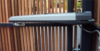 приводы NICE TO5024 TOONA на распашных воротах